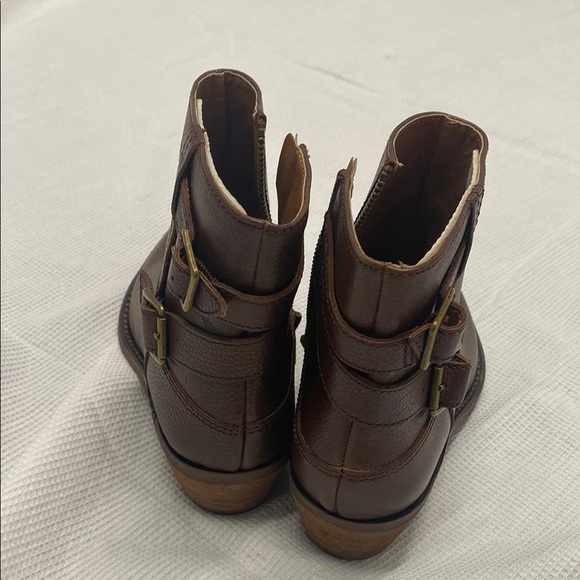 Lucky Brand Brown Ankle Booties with Double Buckle detail - Picture 5 of 12